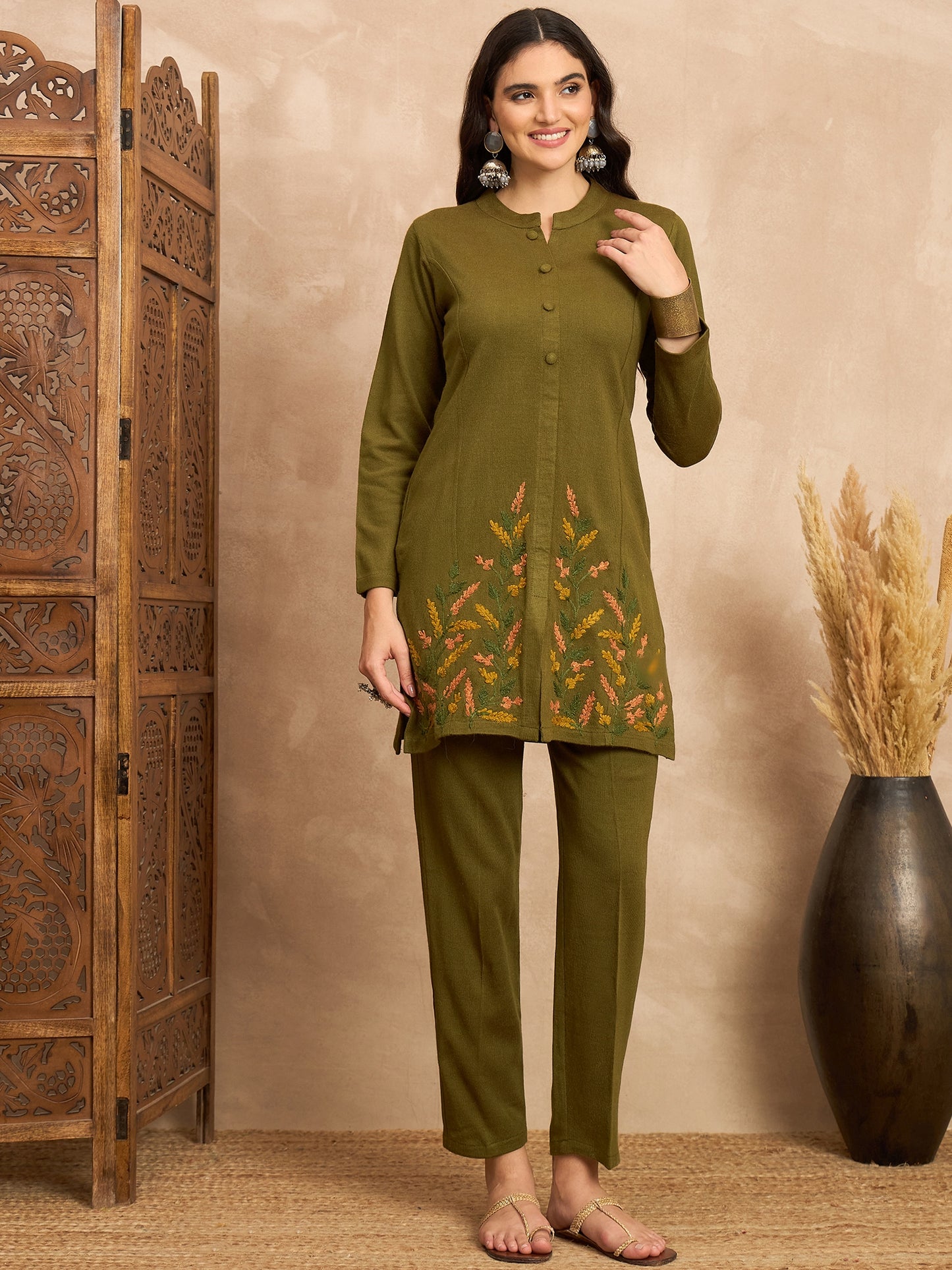CLAPTON Women’s Green Wool Blend Embroidered Kurti & Pant Set – 2 Piece Winter Wear