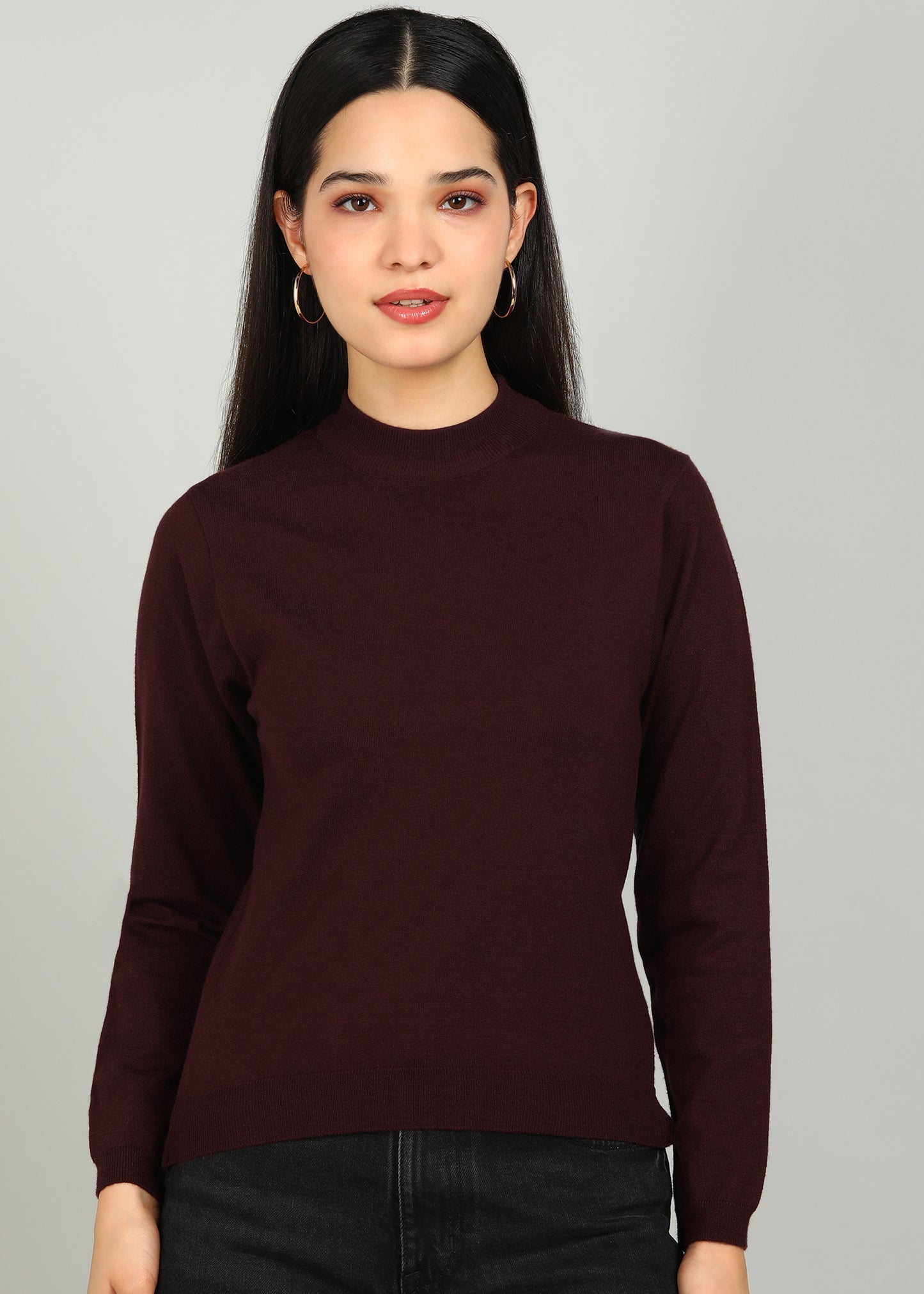 Women Solid Color Round Neck Viscose T-Shirt Wine