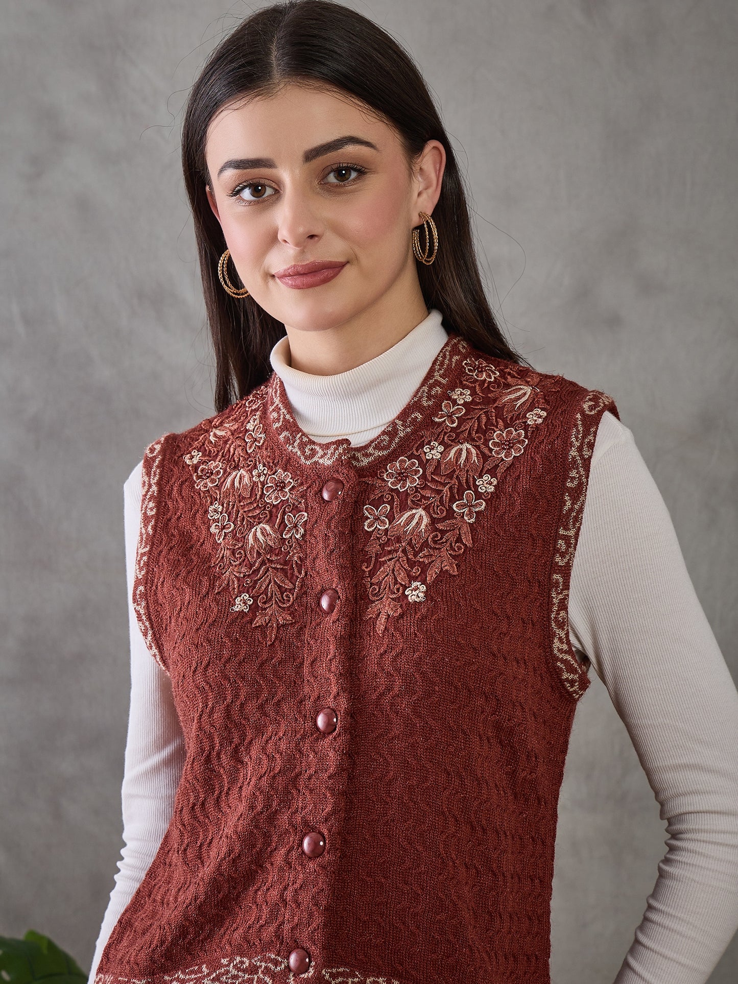 Clapton Women’s Woolen Sleeveless Sweater with Floral Embroidery Brown