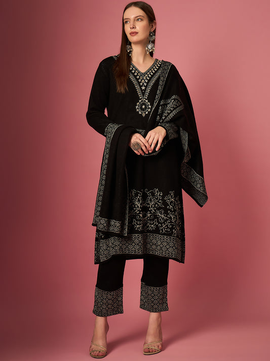 Clapton Embroidered Straight Kurta Pant With Dupatta Set black