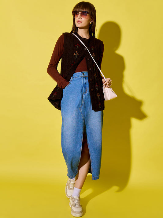 Embroidery Woolen Sleeveless Cardigan