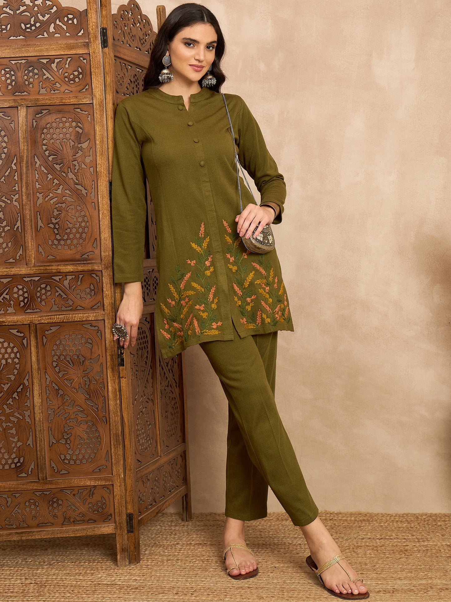 CLAPTON Women’s Green Wool Blend Embroidered Kurti & Pant Set – 2 Piece Winter Wear