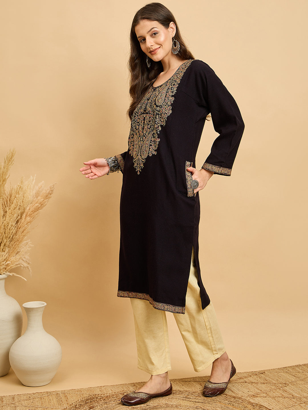Embroidered Kashmiri Phiran (Free Size)