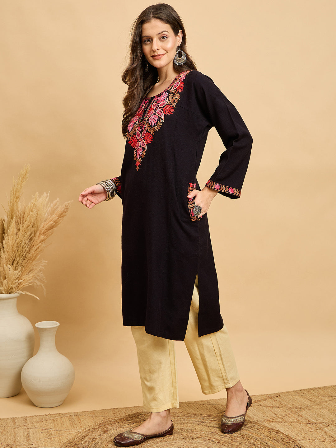 Embroidered Kashmiri Phiran (Free Size)