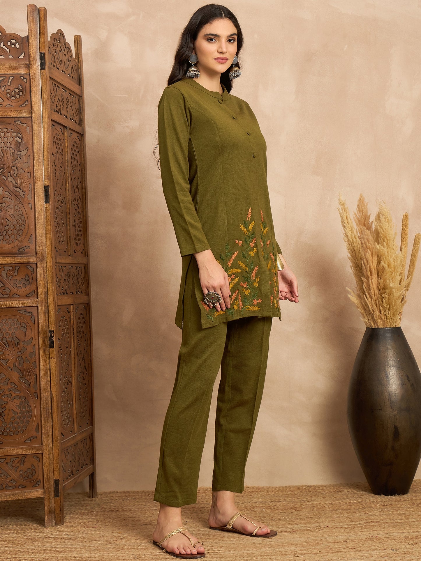 CLAPTON Women’s Green Wool Blend Embroidered Kurti & Pant Set – 2 Piece Winter Wear