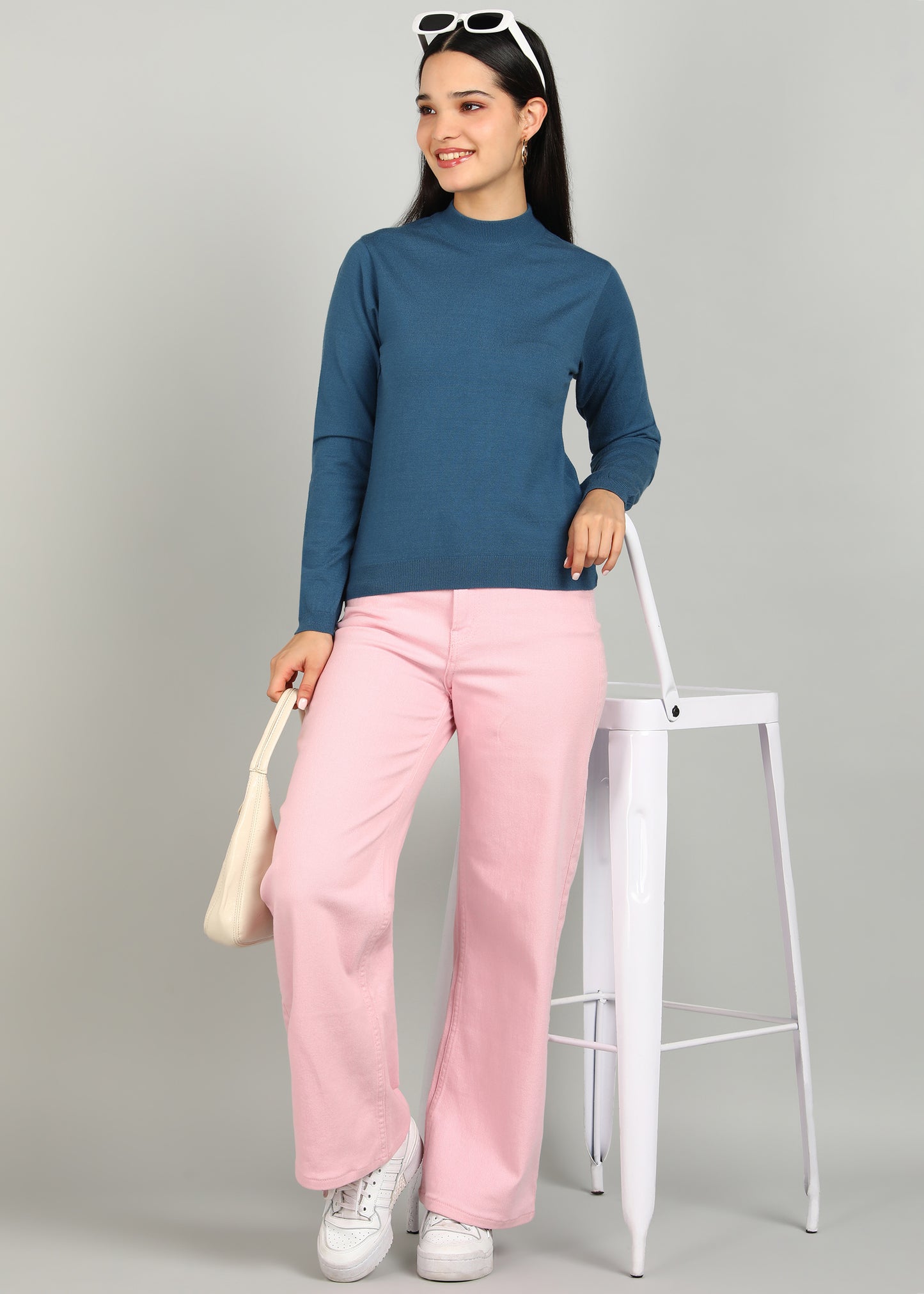 Women Solid Color Round Neck Viscose T-Shirt Royal