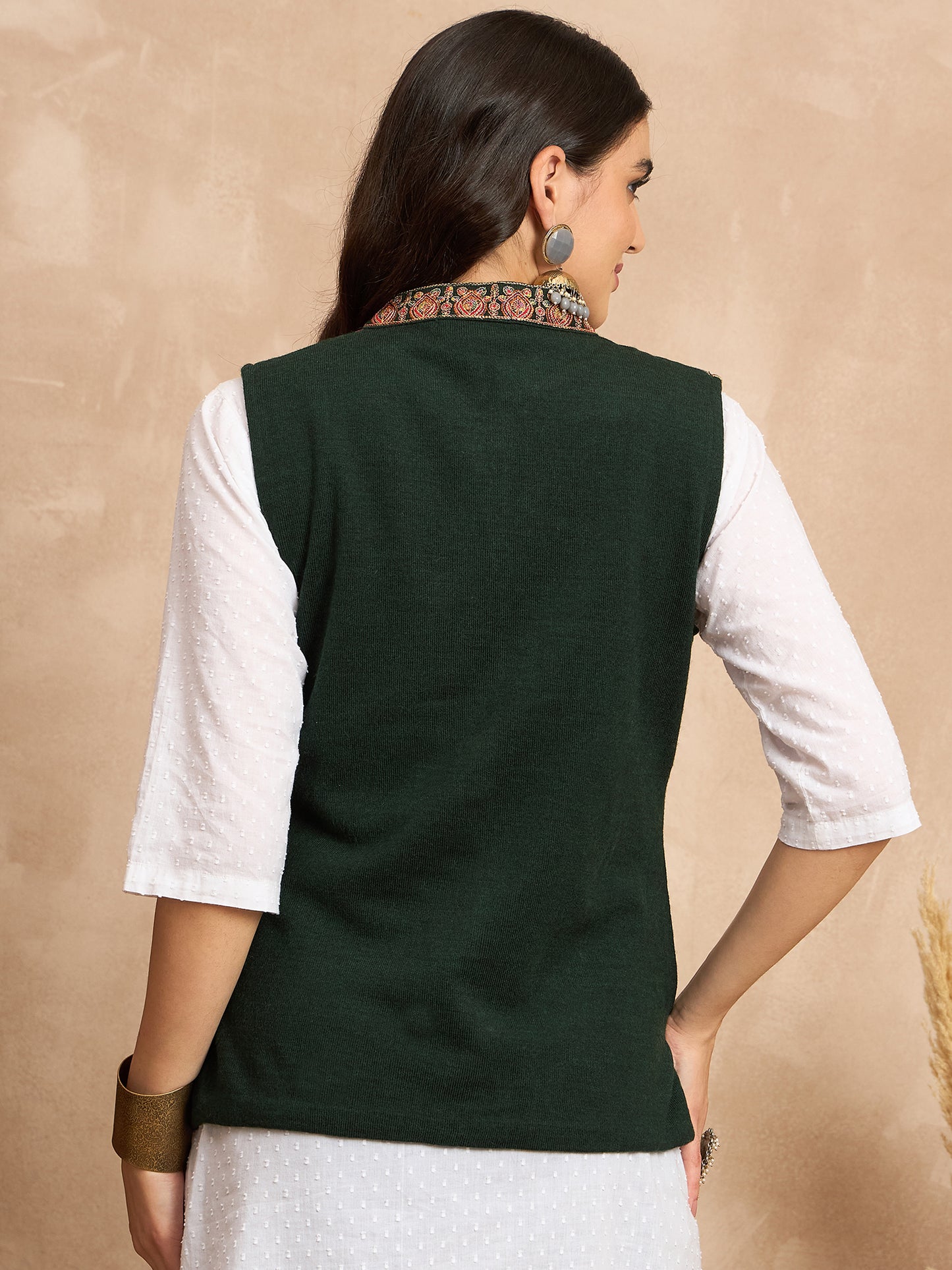 CLAPTON EMBROIDERY SLEEVELESS GREEN BLAZER FOR WOMEN