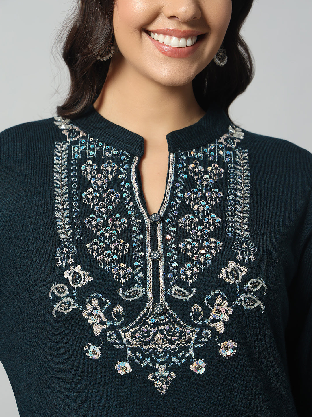 Clapton Pure Wool Winter Wear Embroidered Straight Kurta Pant With Dupatta Set Green