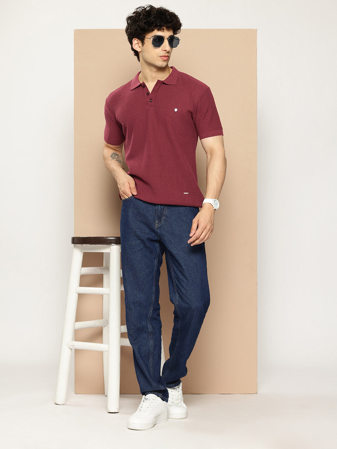 CLAPTON Men Knitted Textured Polo Collar T shirt Maroon