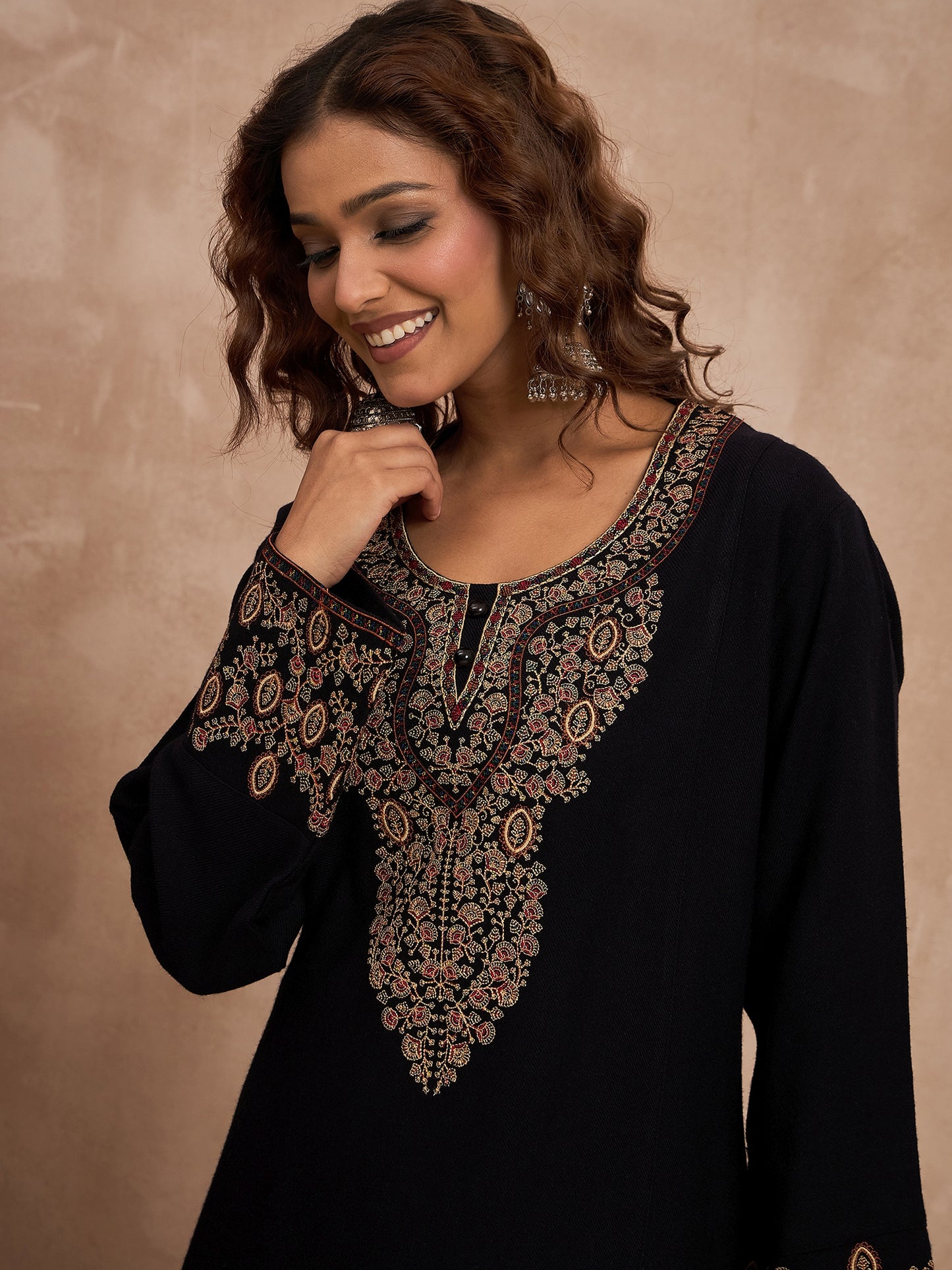 Woolen Embroidered 2-piece winter wear Kurti & Pant Set Black