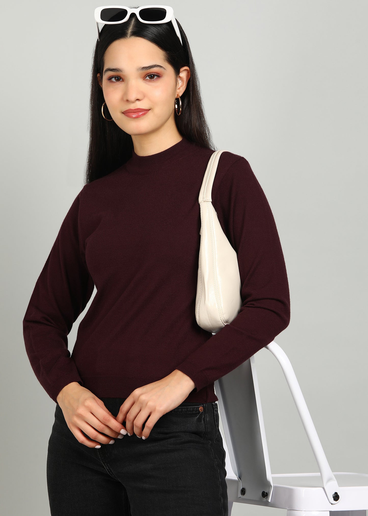 Women Solid Color Round Neck Viscose T-Shirt Wine