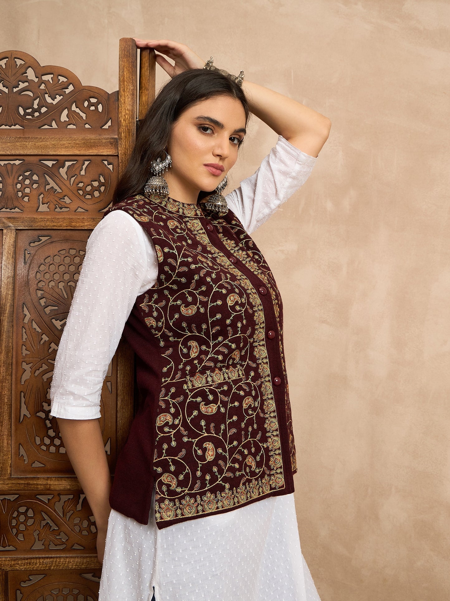 CLAPTON EMBROIDERY SLEEVELESS WINE BLAZER FOR WOMEN
