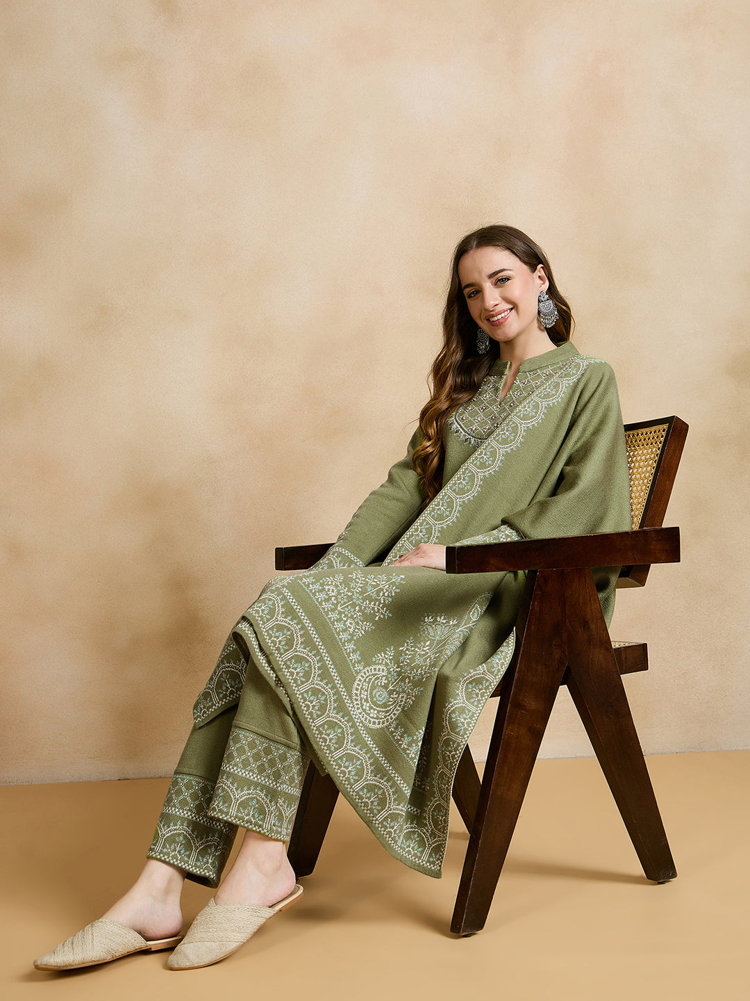 Clapton Embroidered Straight Kurta Pant With Dupatta Set Green