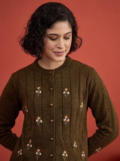 CLAPTON Women's Mehndi Floral Embroidered Cable Knit Cardigan