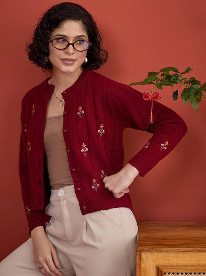 CLAPTON Women's Maroon Floral Embroidered Cable Knit Cardigan