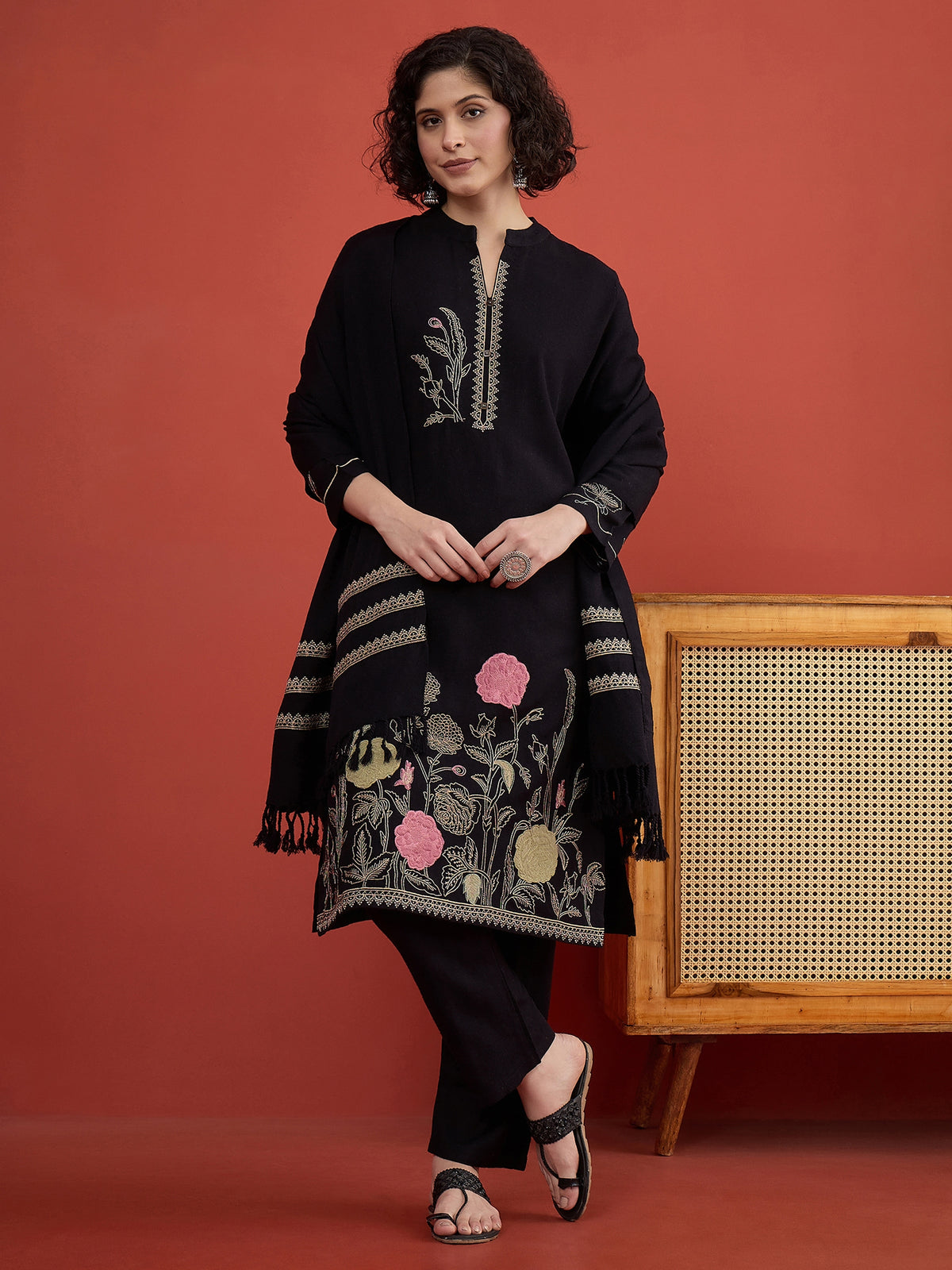 CLAPTON Black Floral & Motif Embroidered Mandarin Collar Woolen Kurta with Trousers & Dupatta/Shawl Set