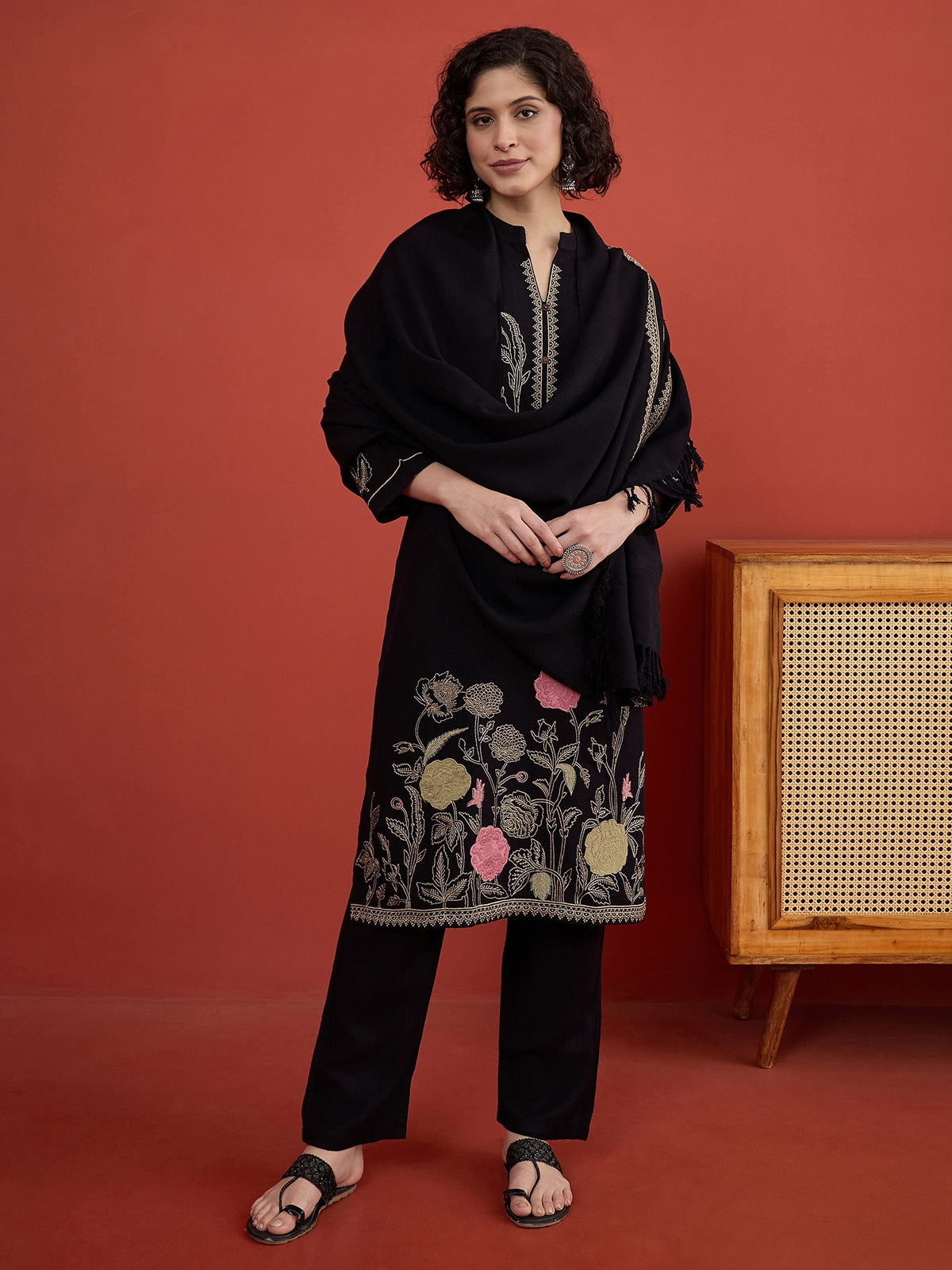 CLAPTON Black Floral & Motif Embroidered Mandarin Collar Woolen Kurta with Trousers & Dupatta/Shawl Set