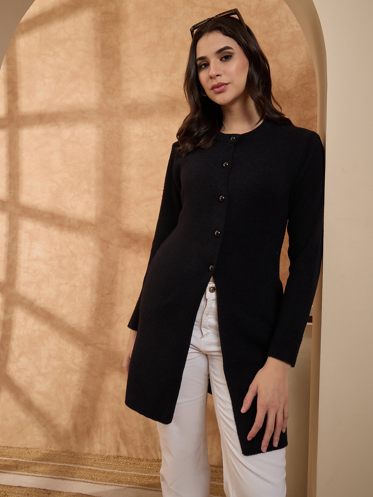 Women’s Longline Full-Sleeve Button-Front Cardigan Black
