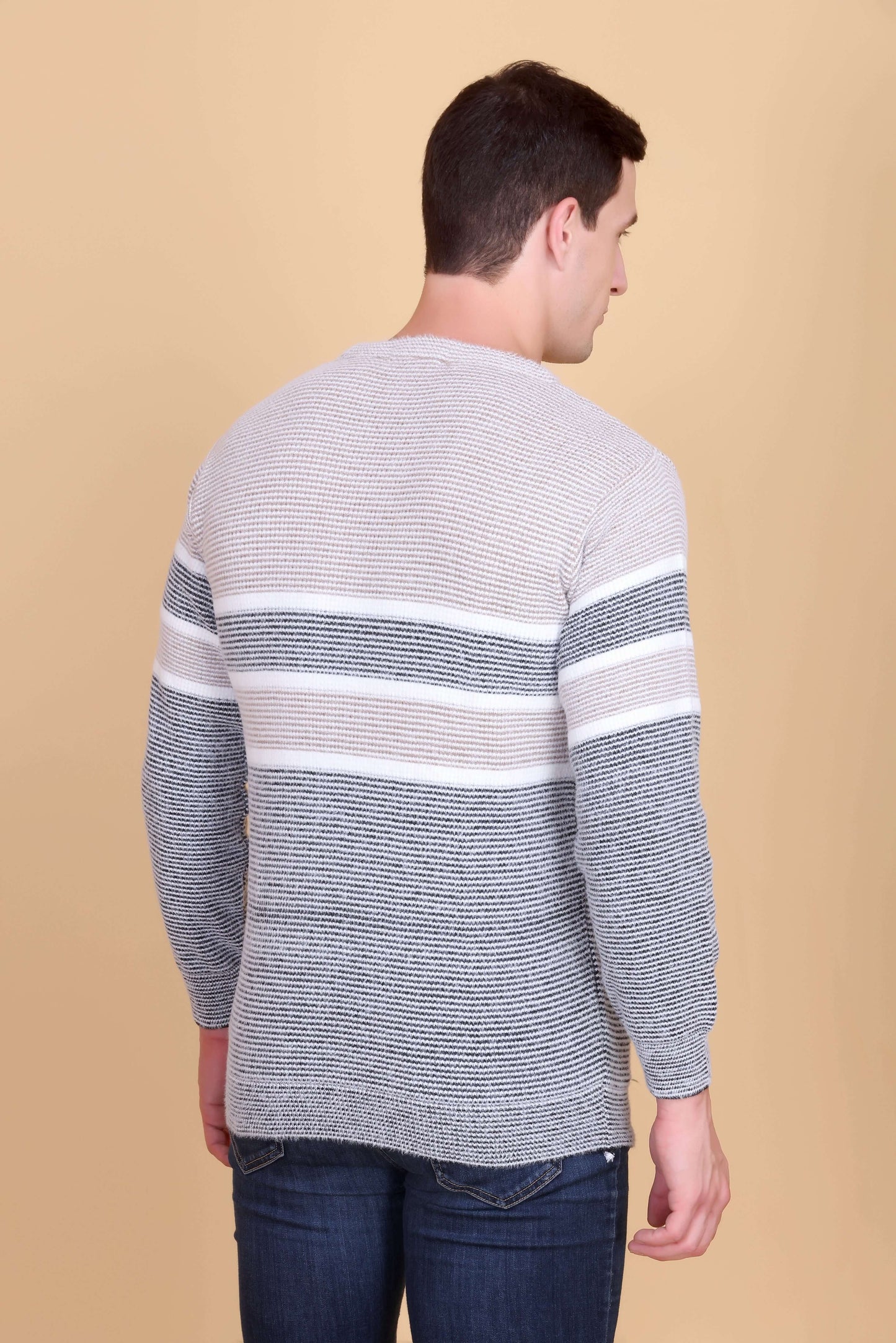 Men's sweater