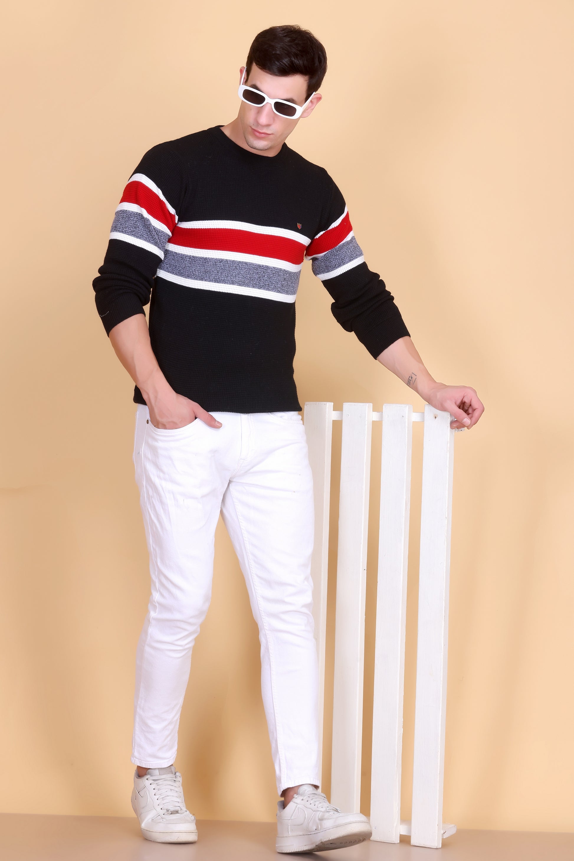 Men's sweater