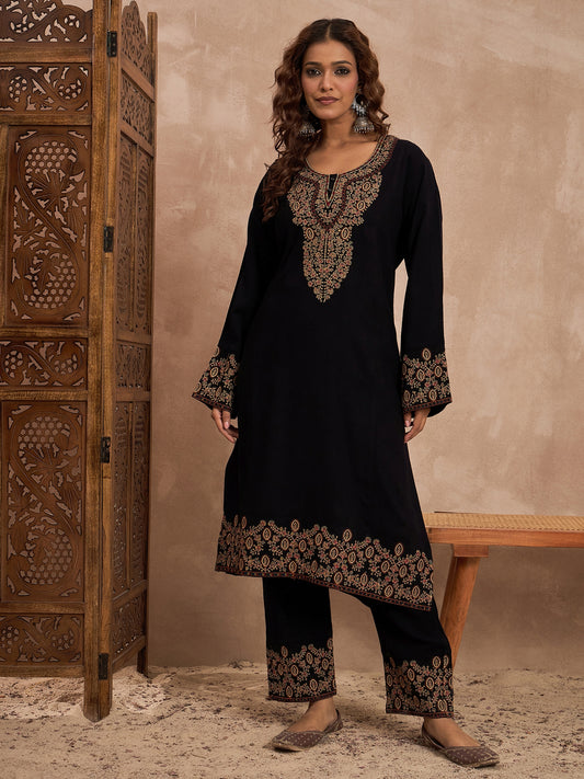 Woolen Embroidered 2-piece winter wear Kurti & Pant Set Black