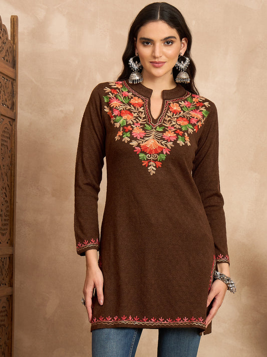 Women Multicolor Embroidered woolen Blend  Kurta Maroon Winter Wear