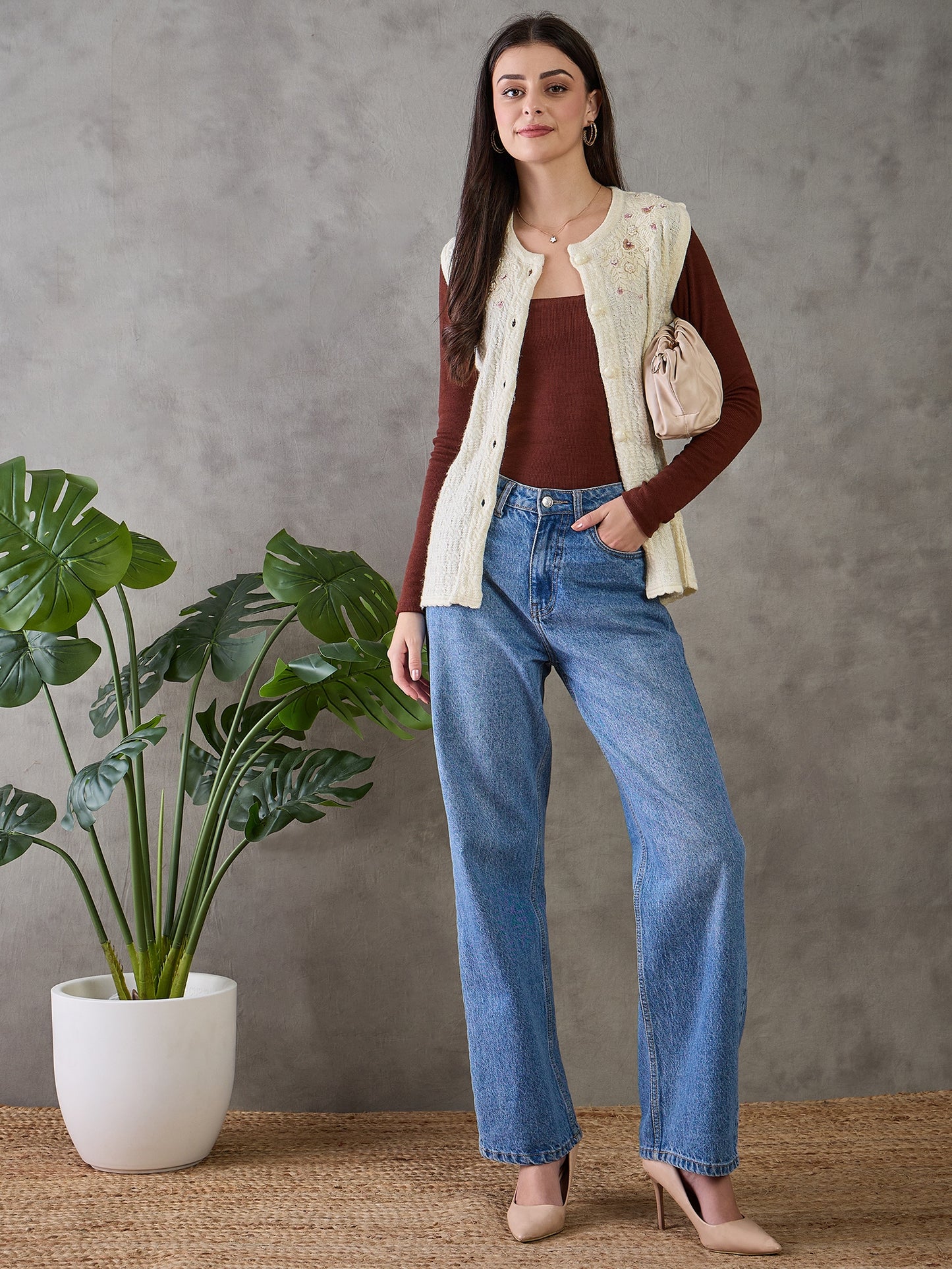 Clapton Women’s  Woolen Sleeveless Sweater with Floral Embroidery CREAM