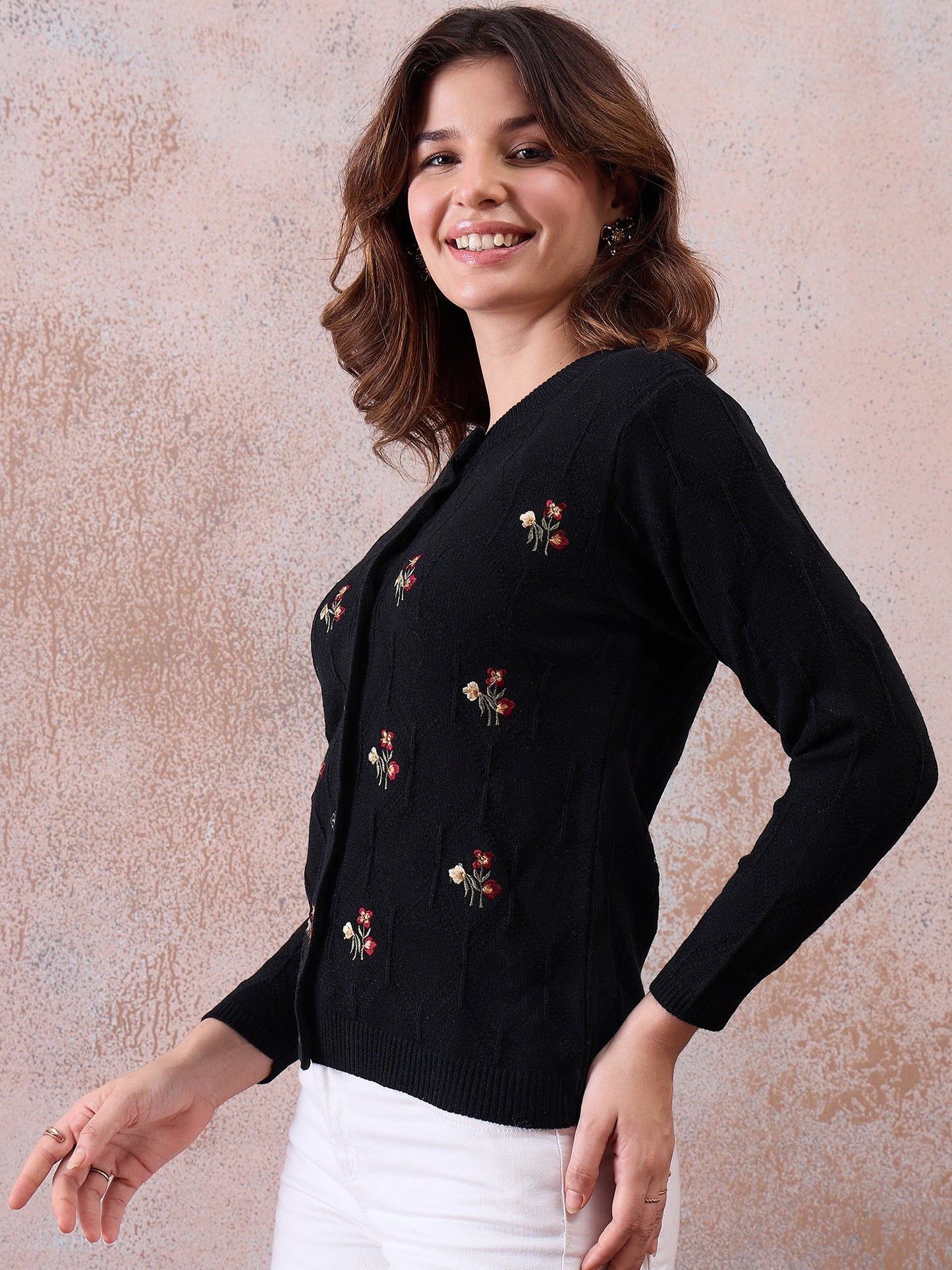 Women’s Embroidered Button-Front Knit Cardigan Black
