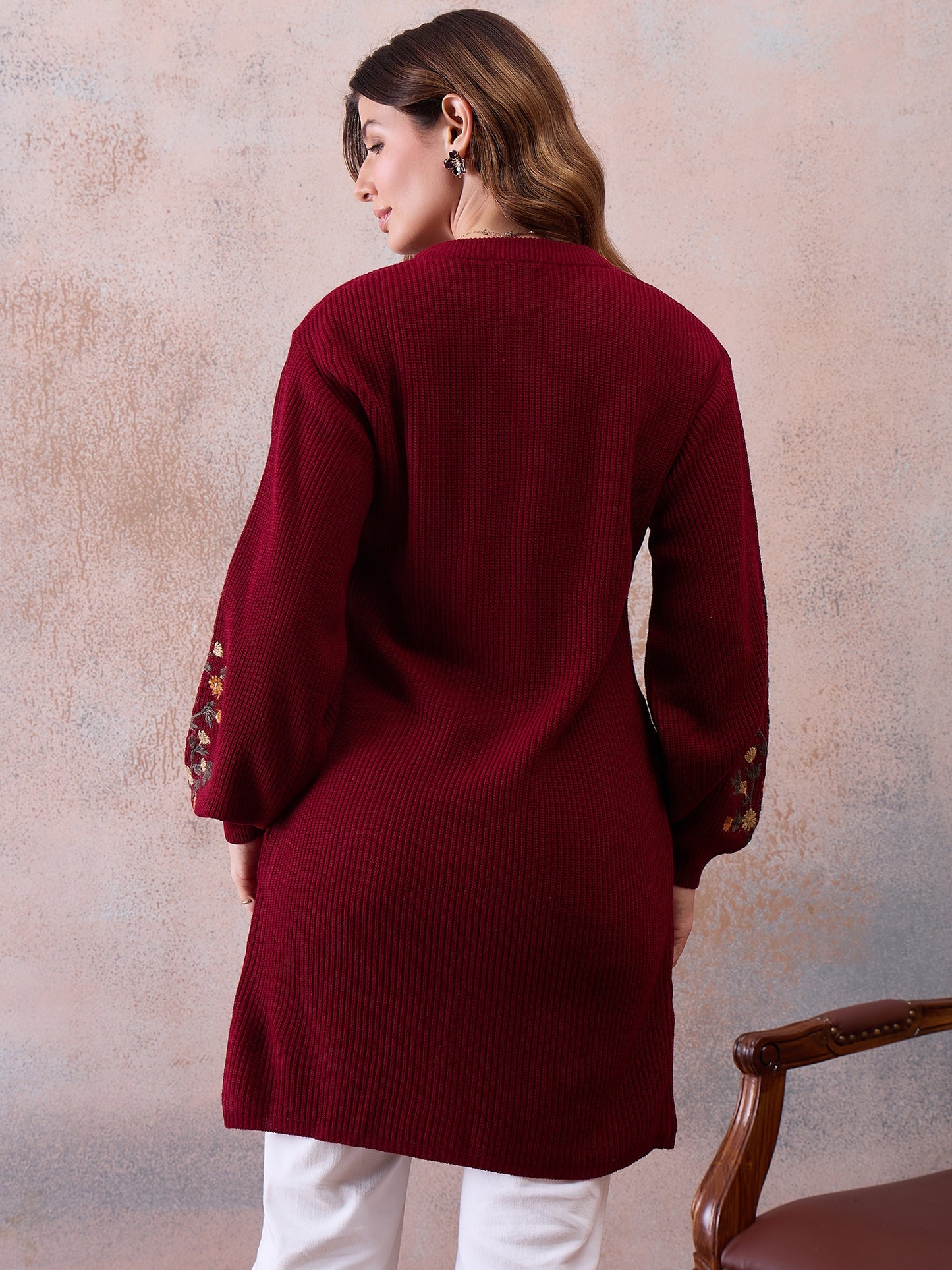Women’s Longline Ribbed Knit Cardigan with Embroidered Sleeves – MAHROON