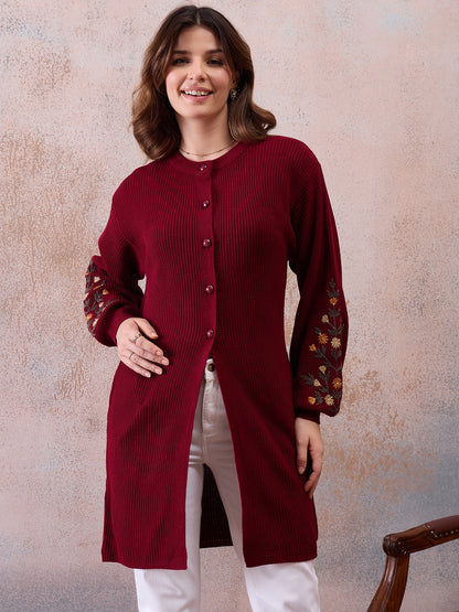 Women’s Longline Ribbed Knit Cardigan with Embroidered Sleeves – MAHROON