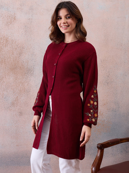 Women’s Longline Ribbed Knit Cardigan with Embroidered Sleeves – MAHROON