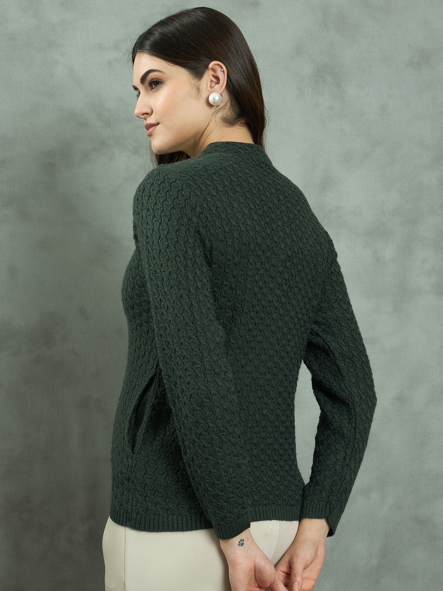 Clapton Floral Embroidered Knit  Design Pure Wool Cardigan Green