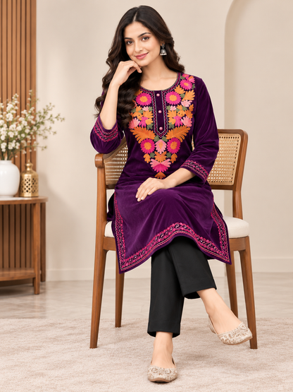 Clapton PURPLE Wolen Winter wear Embroidered Kashmiri Aari Work Kurta (PHERAN)