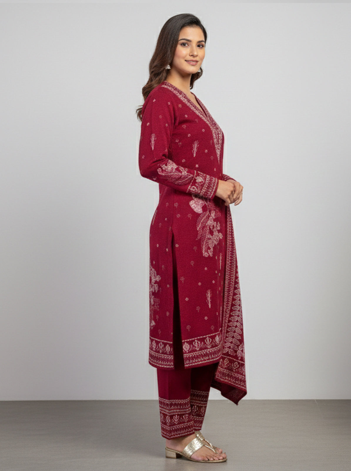 Embroidered wool blends for winter wear Straight-fit kurta with trousers and a dupatta (shawl) Red