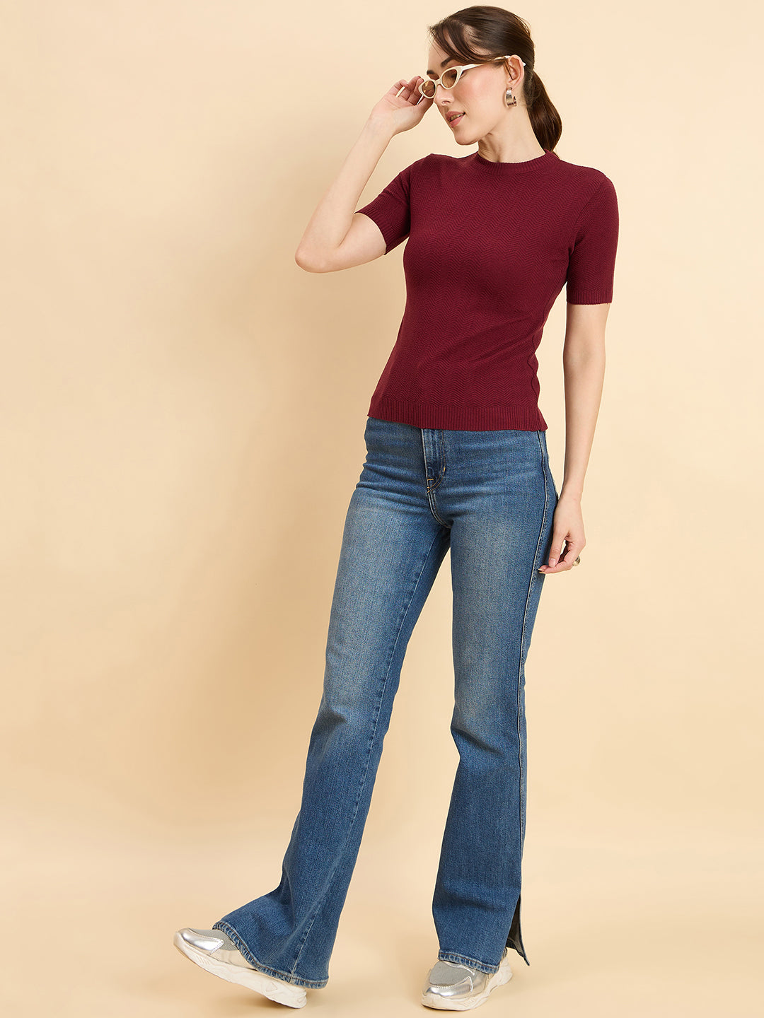Clapton Women Knitted  Round Neck  T-shirt Maroon