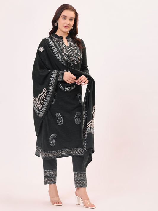 Clapton Pure Wool Winter Wear Embroidered Straight Kurta Pant With Dupatta Set Grey Mixture