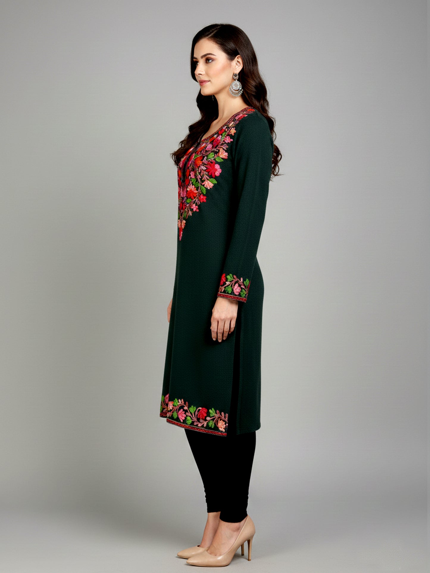 Clapton Mehndi Wolen Winter wear Embroidered Kashmiri Aari Work Kurta (PHERAN)