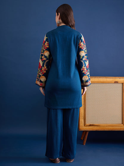 Women’S Embroidered Woolen Kurta With Straight-Fit Pants Co-Set Peacock