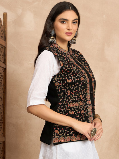 CLAPTON EMBROIDERY SLEEVELESS BLACK BLAZER FOR WOMEN
