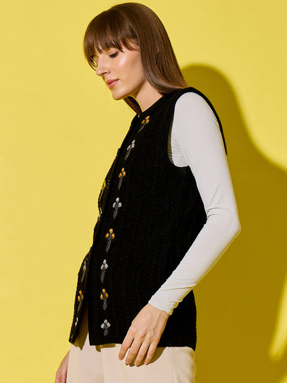 Embroidery Woolen Sleeveless Cardigan