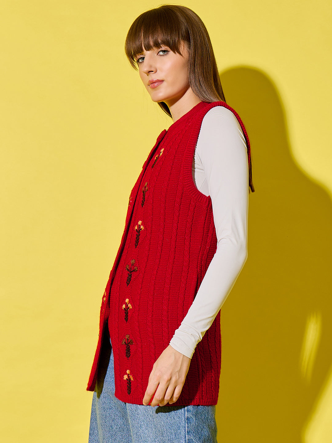 Embroidery Woolen Sleeveless Cardigan