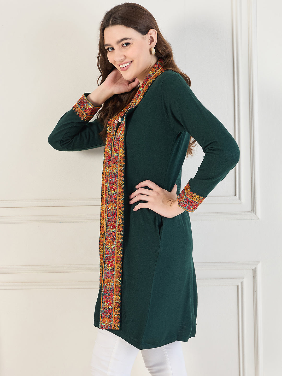 Women's Green Embroidered Sleeves, Floral Pattern, Winter Wear, Open Neck Shrug