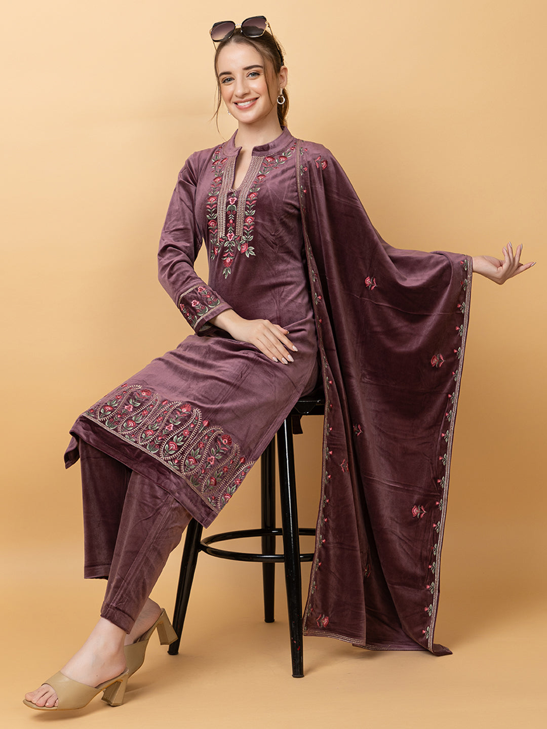 Velvet Embroidered Winter Wear Embroidered Straight Kurta Pant With Dupatta Set Purple