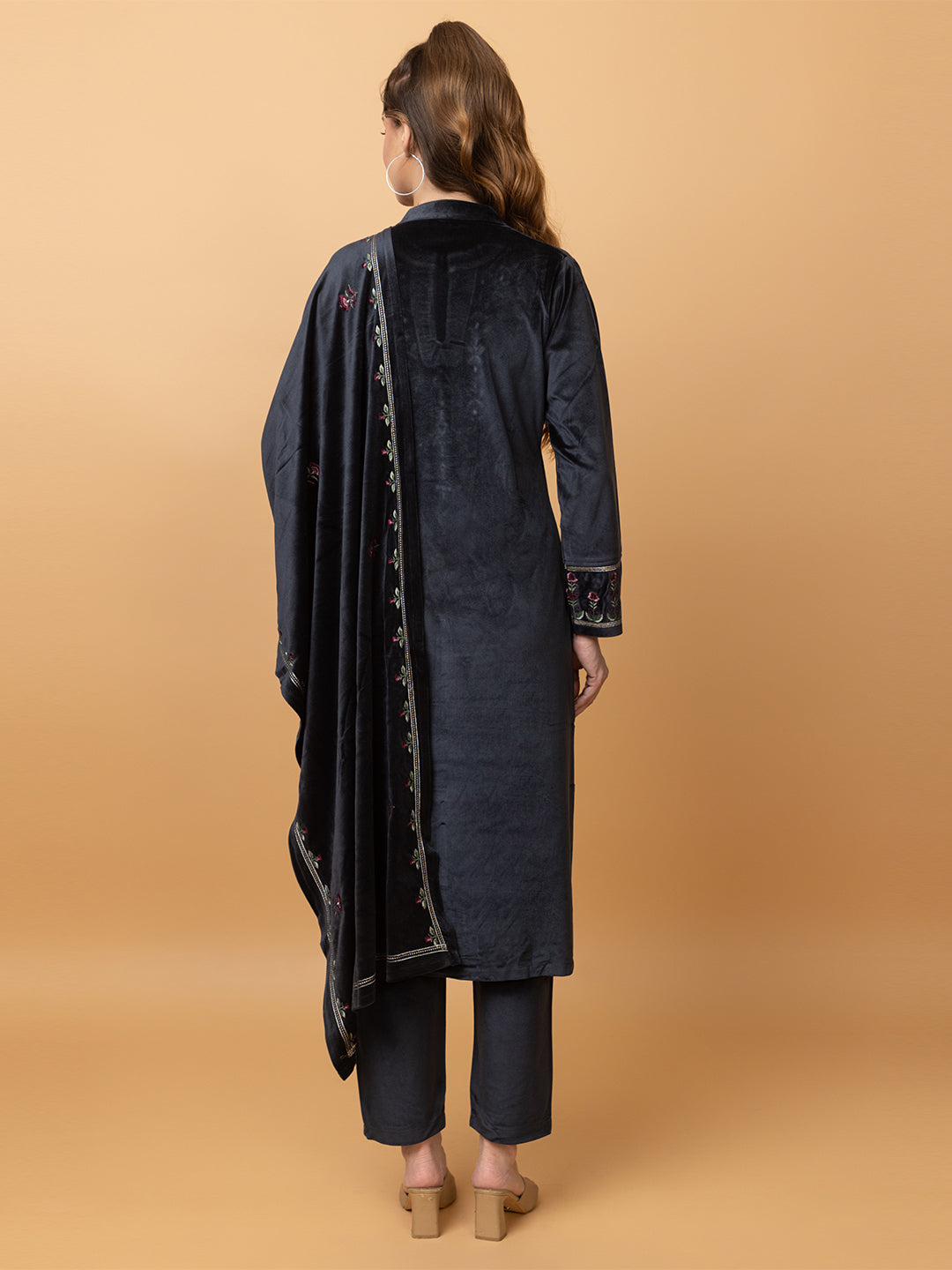 Velvet Embroidered Winter Wear Embroidered Straight Kurta Pant With Dupatta Set Navy
