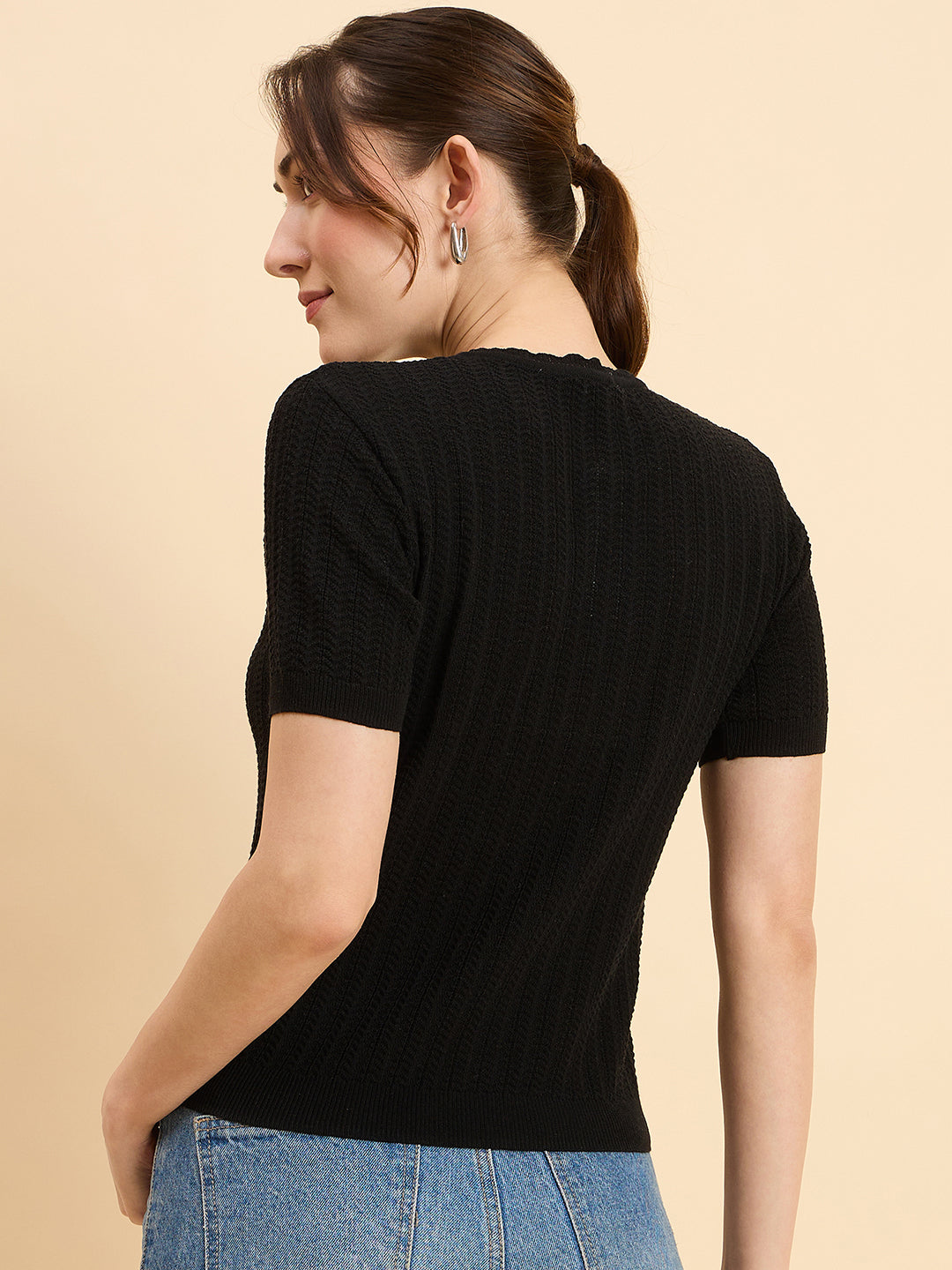 Clapton Women Knitted  Round Neck  T-shirt Black