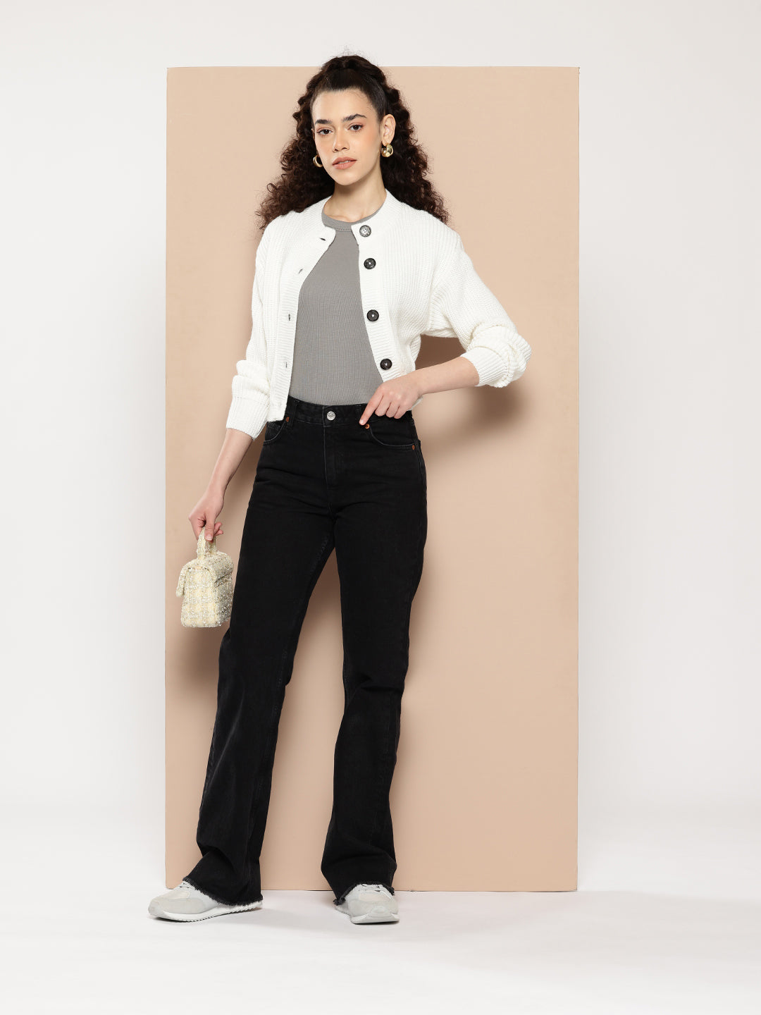 Women Knitted Cropped Cardigan