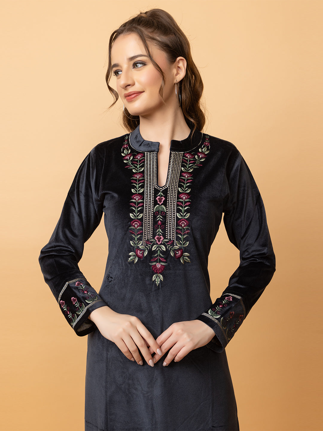Velvet Embroidered Winter Wear Embroidered Straight Kurta Pant With Dupatta Set Navy