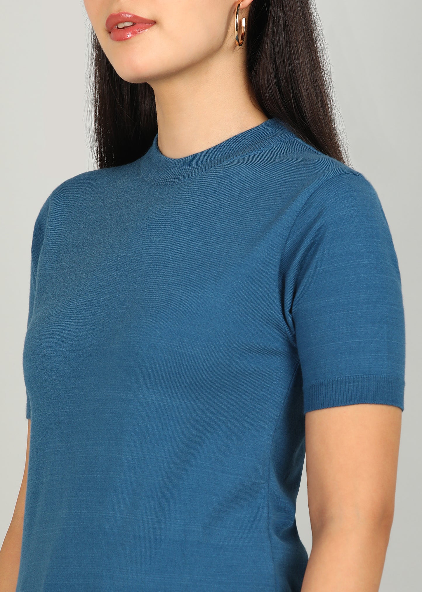 Women Solid Color Round Neck Half Sleeve Viscose T-Shirt Royal